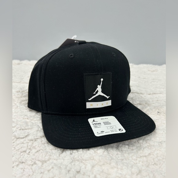 Jordan Jumpman Hat (Brand New) - Picture 2 of 5